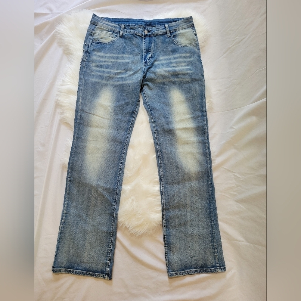 Elegant Light Blue Straight Jeans - Picture 2 of 13